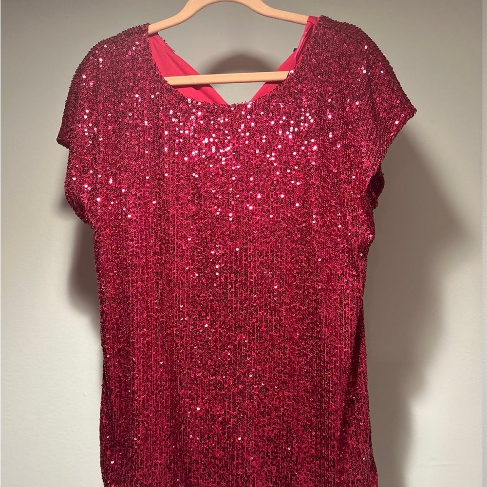 New with tags cable and gage. Pink sequins top. Size Medium.